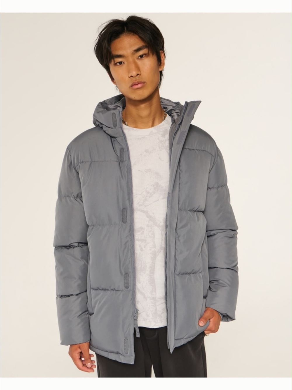Hollister Men's Hooded Puffer Jacket - Gray